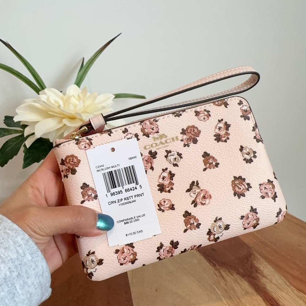 NWT Coach Corner Zip‎ Wristlet With Rosette Print - Picture 5 of 5
